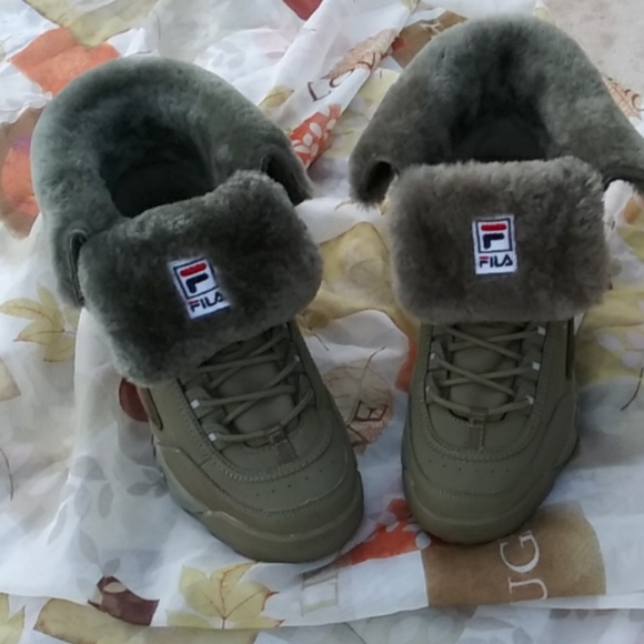 fila boots with fur green